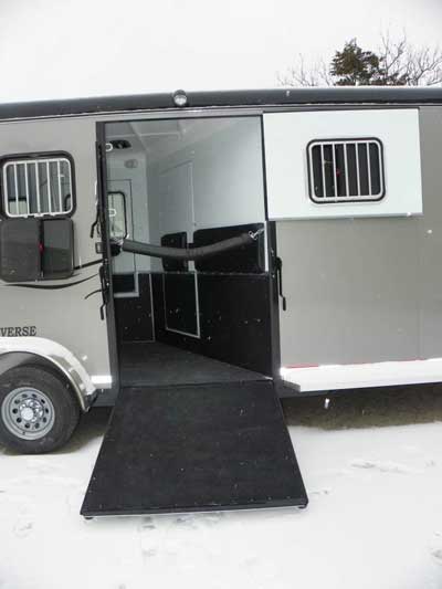 duidelijkheid Terminologie detectie How to Properly Use Horse Trailer Rubber Mats