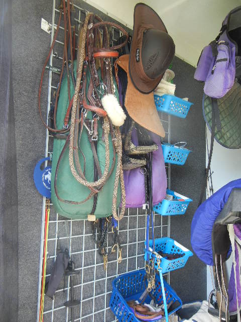 wall grid organizer for horse trailer 