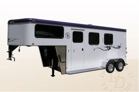 Gooseneck Horse Trailer