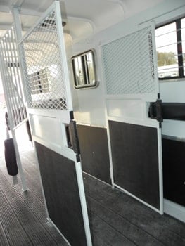Double D Trailers 2+1 trailer with solid barriers separating horses