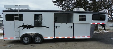 2+1 horse trailer