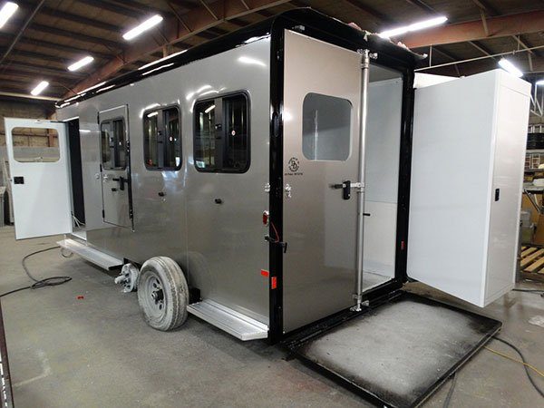 3 horse bumper pull trailer