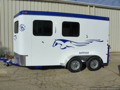 2 horse bumper pull trailer