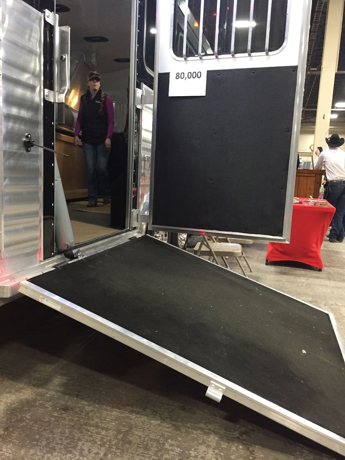 side load horse trailer with single steep entry ramp