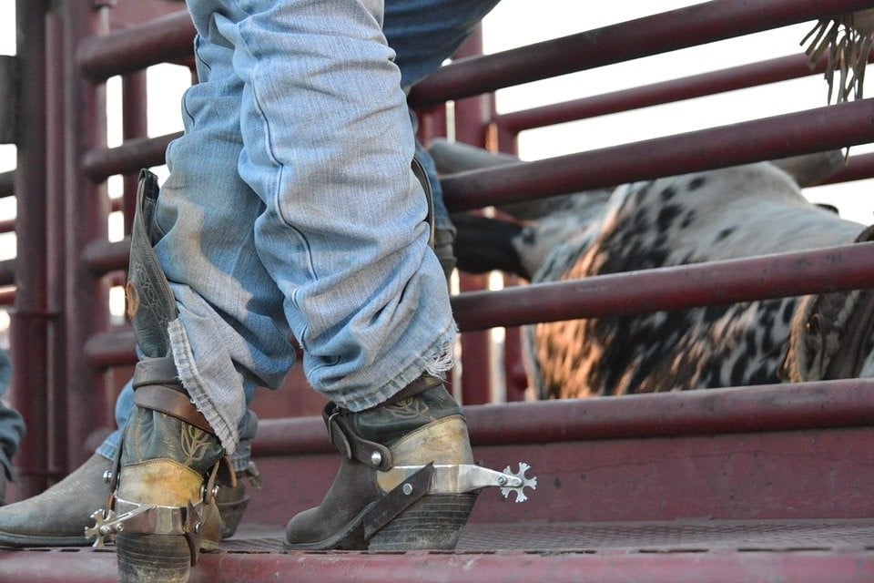 cowboy boots with spurs