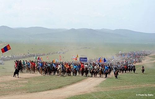 Mongolian Horse Race