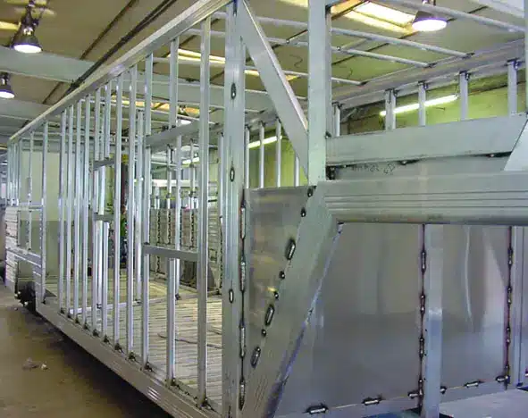 Cimarron Horse Trailer Construction