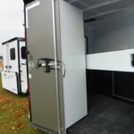 1 horse slant load bumper pull trailer safetack