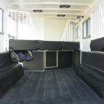 Rumber horse trailer flooring reduces vibration and is easy to clean for long-distance trips