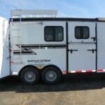 Side profile of Double D Trailers 2-horse gooseneck horse trailer